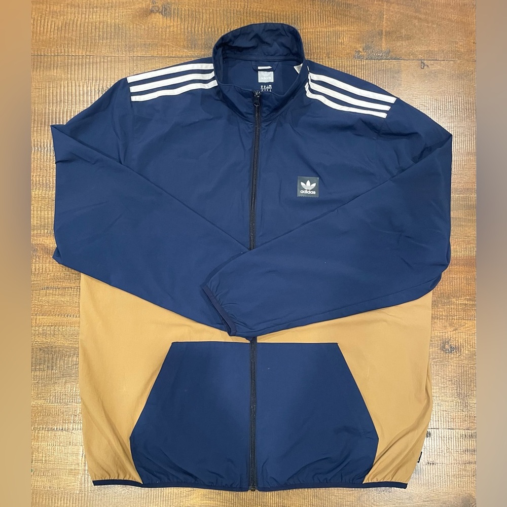 Adidas Class Action Collegiate Skateboarding Windbreaker (Size XL)